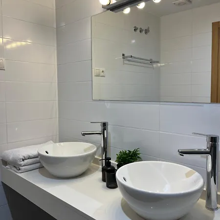 Moderno Con Piscinas,gimnasio En Mijas Apartment *