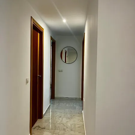Moderno Con Piscinas,gimnasio En Mijas * Malaga