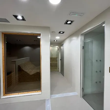 Apartment Moderno Con Piscinas,gimnasio En Mijas *