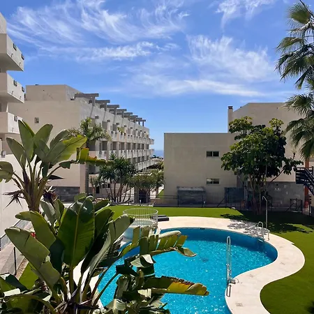 Moderno Con Piscinas,gimnasio En Mijas Apartment Malaga